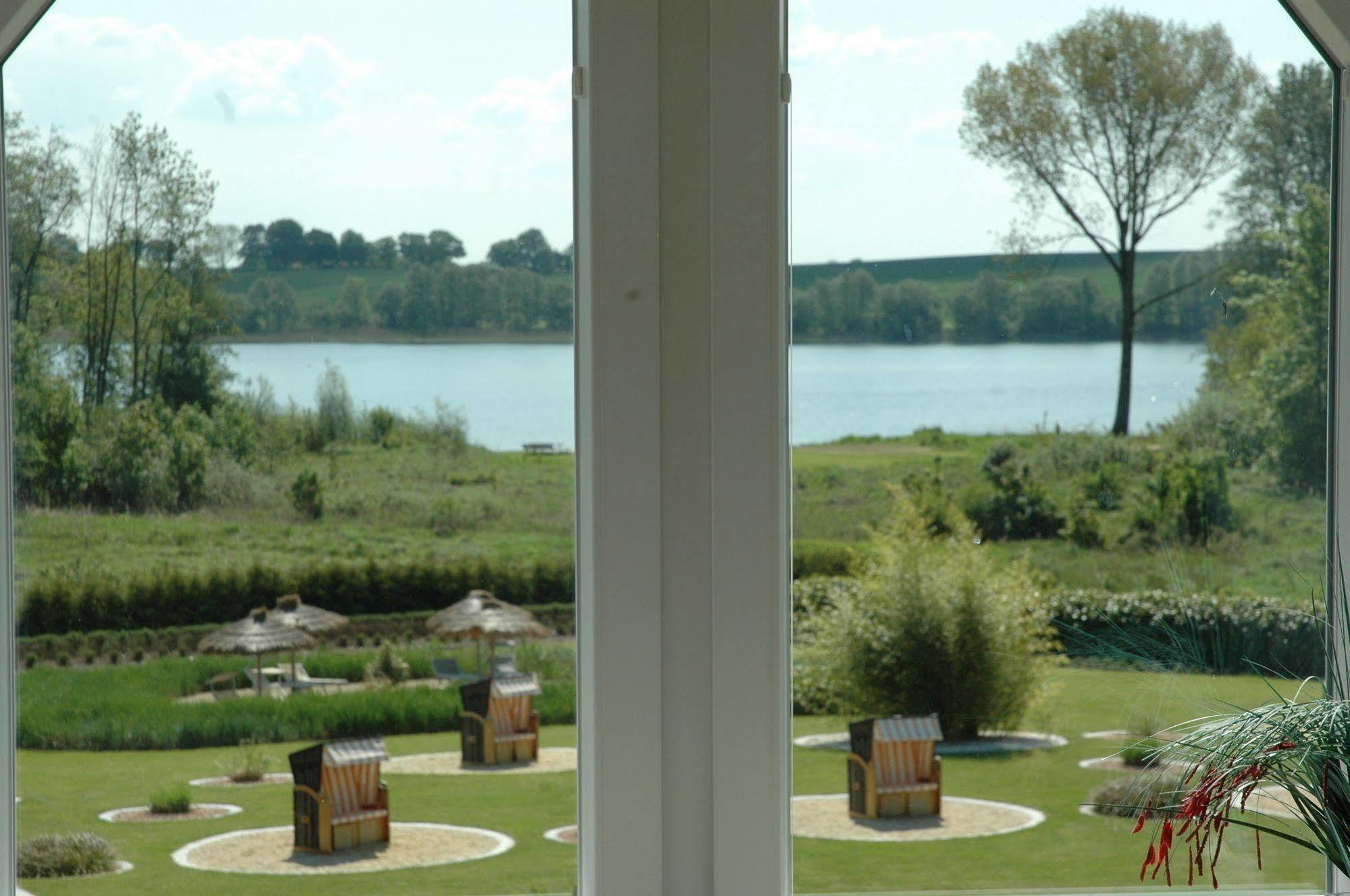 Alago Hotel Am See Cambs Exterior photo